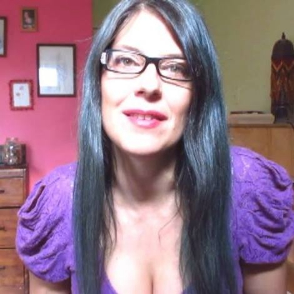 Meet your Posher, Sonia